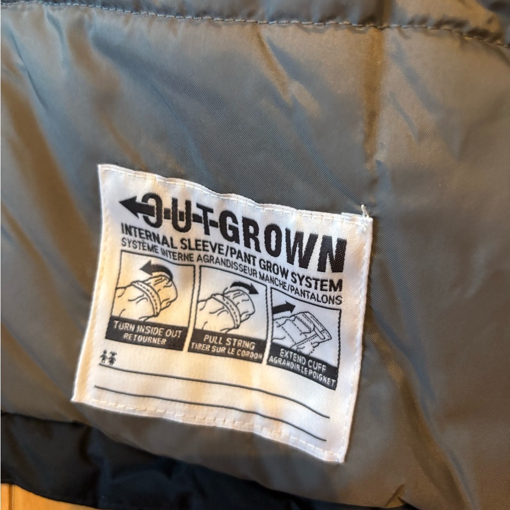 NWT Columbia Lightning Lift III Kids’ Jacket Size 8 - Picture 9 of 12
